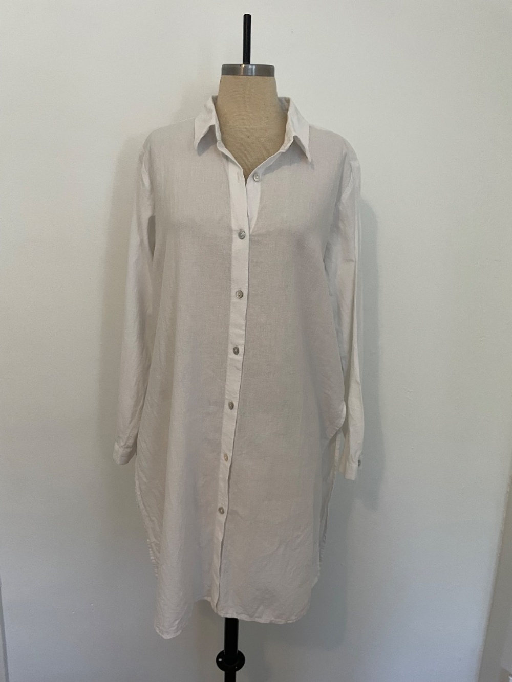 Eileen Fisher Linen Cotton Button Up Long Sleeve Tunic Top in White Womens Small